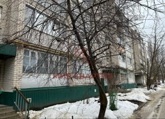 Продаю однокомнатную квартиру, 42 м2, Борисоглебск, Юго-Восточный микрорайон, 15