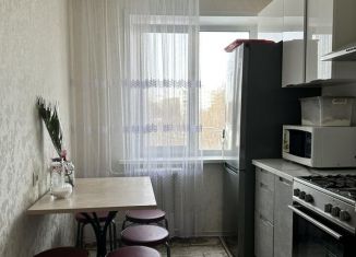 Продам трехкомнатную квартиру, 61 м2, Самарская область, проспект Карла Маркса, 512