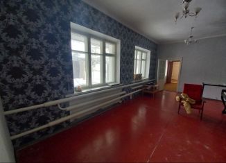 Продается 3-комнатная квартира, 70 м2, хутор Школьный, улица Мира, 2
