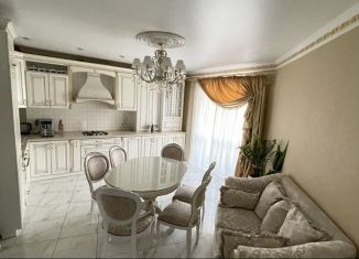 Продаю 3-ком. квартиру, 101.1 м2, Калининград, улица Аксакова, 133, ЖК Восток