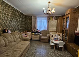 Продам 2-комнатную квартиру, 49.6 м2, Абинск, Комсомольский проспект, 101