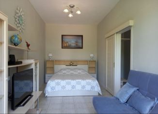 Сдается 1-комнатная квартира, 40 м2, Сочи, улица Дарвина, 69