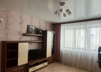 Продажа 2-комнатной квартиры, 49 м2, Оса, улица Степана Разина, 77