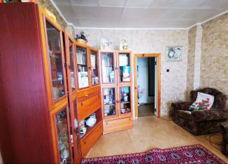 Продам трехкомнатную квартиру, 76.1 м2, Междуреченск, проспект Строителей, 37