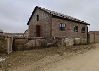 Продается дом, 150 м2, село Манаскент, улица Суфияна Ибрагимова