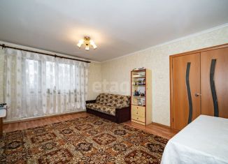 Продаю 2-комнатную квартиру, 43 м2, Екатеринбург, Селькоровская улица, 60, Селькоровская улица