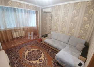 Продается трехкомнатная квартира, 60.6 м2, Ростовская область, улица Гагарина, 4