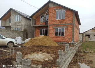 Продажа дома, 200 м2, посёлок городского типа Ленинкент, улица Сталина