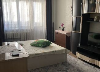 Сдам в аренду однокомнатную квартиру, 32 м2, Самарская область, Революционная улица, 149