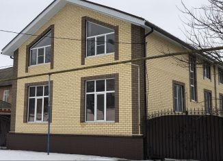 Дом на продажу, 150 м2, Рыльск, Советская площадь, 31