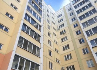 Продам однокомнатную квартиру, 39 м2, Курган, улица 9 Мая, 4В, район Рябково