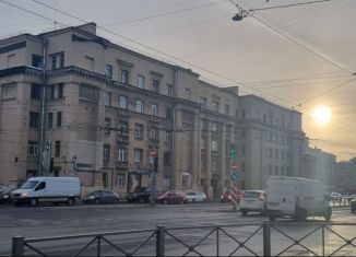 Продается 2-ком. квартира, 38 м2, Санкт-Петербург, Заневский проспект, 7/7, Заневский проспект