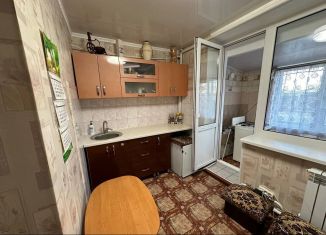 Продается 1-комнатная квартира, 36 м2, село Янтарное, улица Кубракова, 16