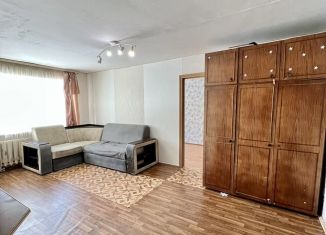 Продаю двухкомнатную квартиру, 44.5 м2, Нижний Тагил, улица Пархоменко, 133