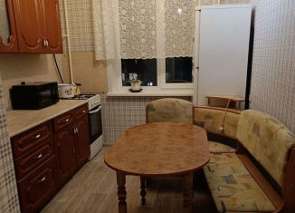 Продажа трехкомнатной квартиры, 66 м2, Нижнекамск, проспект Шинников, 19