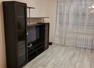 Аренда 2-комнатной квартиры, 50 м2, Альметьевск, улица Герцена, 102