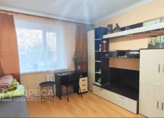 Продам 1-комнатную квартиру, 30 м2, Азов, улица Чехова, 21