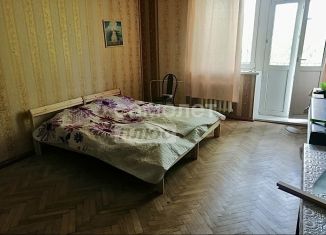 Продаю 2-ком. квартиру, 57 м2, Москва, улица Шверника, 12/2к3, метро Академическая