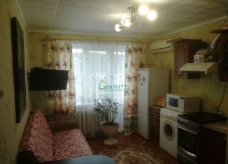 Продаю 1-ком. квартиру, 36 м2, Тобольск, 10-й микрорайон, 9