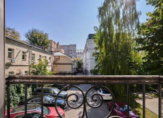 Продается 4-комнатная квартира, 210 м2, Москва, Петровский переулок, 5с4, метро Тверская