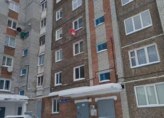 Продается трехкомнатная квартира, 61.8 м2, Соликамск, улица Степана Разина, 58Б