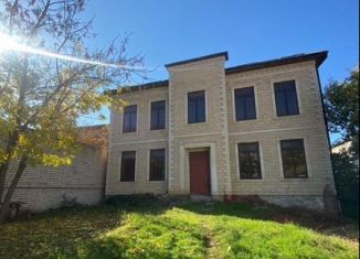 Продаю дом, 375 м2, Махачкала