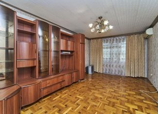 Продается 3-ком. квартира, 78 м2, Краснодар, улица 30-й Иркутской Дивизии, 11, микрорайон Комсомольский