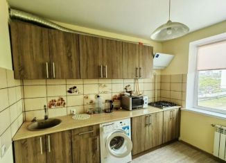 Аренда 1-ком. квартиры, 32 м2, Новороссийск, Днепровский переулок, 3