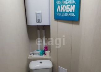 Продам 2-ком. квартиру, 50 м2, Приморский край, улица Невельского, 15