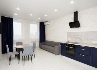 Продается трехкомнатная квартира, 105 м2, Татарстан, улица Адоратского, 1Б