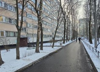 Продам трехкомнатную квартиру, 65.3 м2, Санкт-Петербург, улица Демьяна Бедного, 32к1, Калининский район