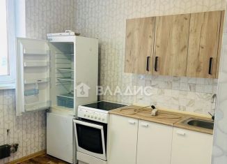 Продаю 1-комнатную квартиру, 41 м2, Лобня, Текстильная улица, 18