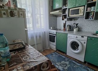 Сдаю в аренду трехкомнатную квартиру, 54 м2, Алтайский край, улица Ильи Мухачёва, 101