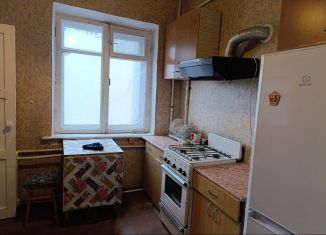 Продается 3-комнатная квартира, 58 м2, Таганрог, улица Фрунзе, 55