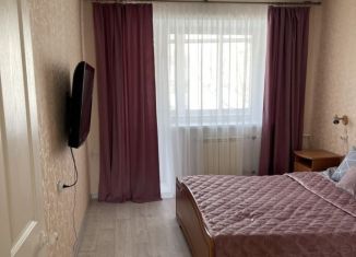 Сдается 3-комнатная квартира, 55 м2, Хабаровск, улица Орджоникидзе, 10В