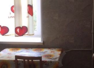 Продаю 1-комнатную квартиру, 32 м2, Сызрань, улица Декабристов