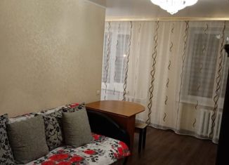 3-комнатная квартира в аренду, 53 м2, Новомосковск, улица Дёмкина, 8