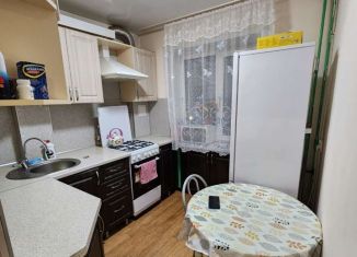 Продам 1-ком. квартиру, 30.4 м2, Михайловка, улица Обороны, 42