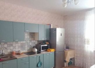 Сдается 3-ком. квартира, 90 м2, Тверь, улица Марии Смирновой, 1, Пролетарский район