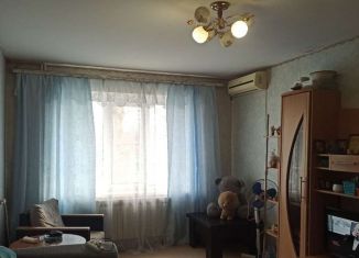 Продаю трехкомнатную квартиру, 65 м2, Кореновск, улица Фрунзе, 29А