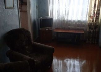 Продажа 2-комнатной квартиры, 35.5 м2, Артёмовский, улица Полярников, 138