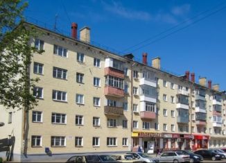 Сдается в аренду 2-комнатная квартира, 42 м2, Орёл, Привокзальная улица, 10, Железнодорожный район