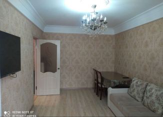 Сдается 1-комнатная квартира, 40 м2, Каспийск, улица Ленина, 80А