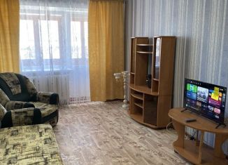 Сдается в аренду 3-комнатная квартира, 55 м2, Губаха, Октябрьский проспект, 8