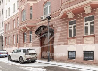 Продается двухкомнатная квартира, 54 м2, Москва, Брюсов переулок, 2/14с2, метро Охотный Ряд