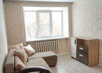 Сдам 1-ком. квартиру, 32 м2, Кыштым, улица Интернационала, 95