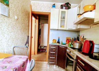 Продается 2-комнатная квартира, 47 м2, Петропавловск-Камчатский, улица Абеля, 8