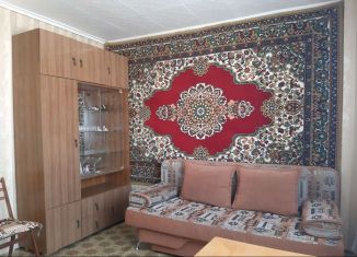 Продается 2-комнатная квартира, 50.9 м2, поселок городского типа Бачатский
