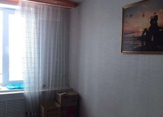 Продается двухкомнатная квартира, 50 м2, Зуевка, площадь Свердлова, 6