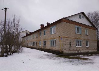 Продажа 2-ком. квартиры, 42 м2, село Семеновское, улица Победы, 25